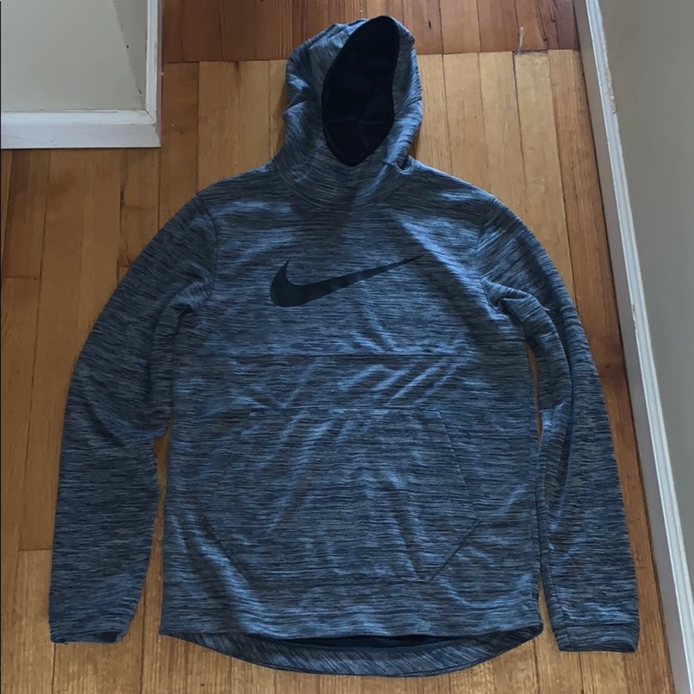 Nike Dri-fit pullover sweatshirt